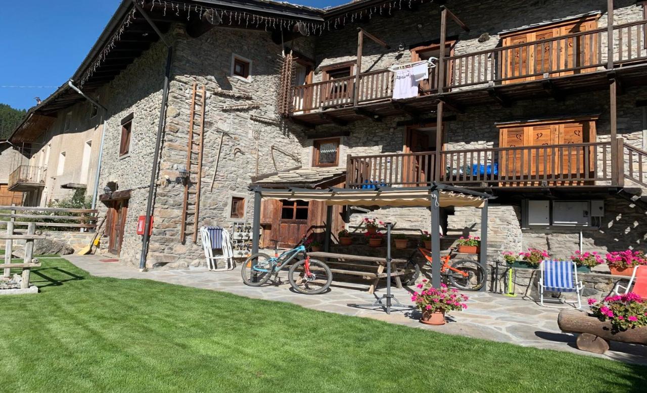 Appartamenti da Clara La Thuile Esterno foto