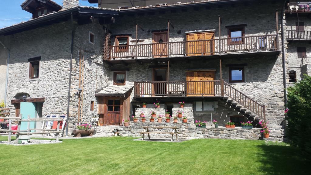 Appartamenti da Clara La Thuile Esterno foto